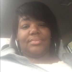 Meet your Posher, Mycaha